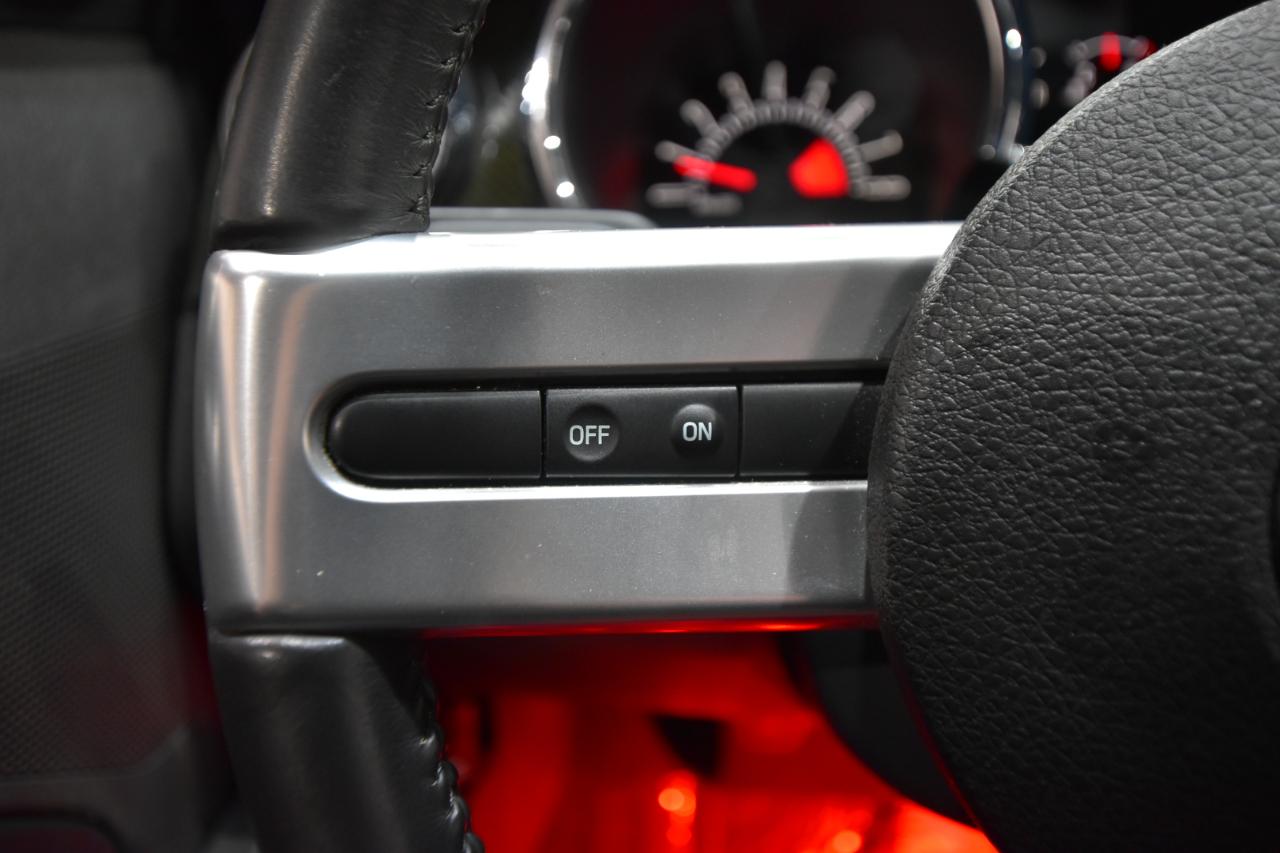 Ford Mustang  2008