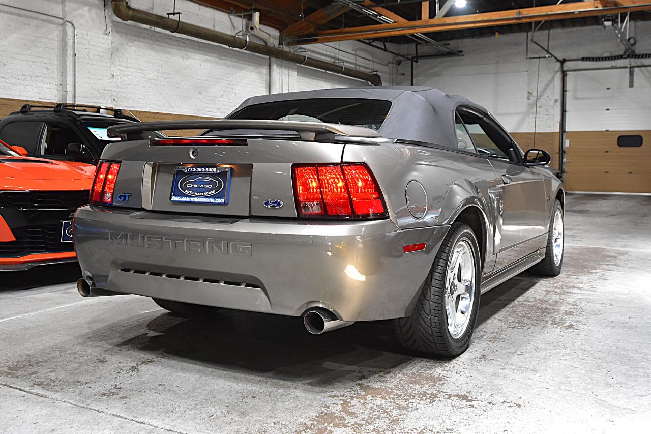 Ford Mustang 2dr Convertible GT Deluxe 2001
