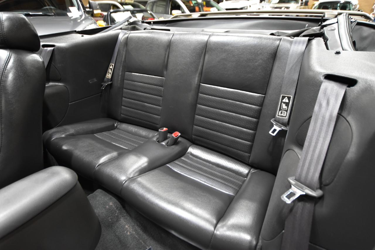 Ford Mustang 2dr Convertible GT Deluxe 2001