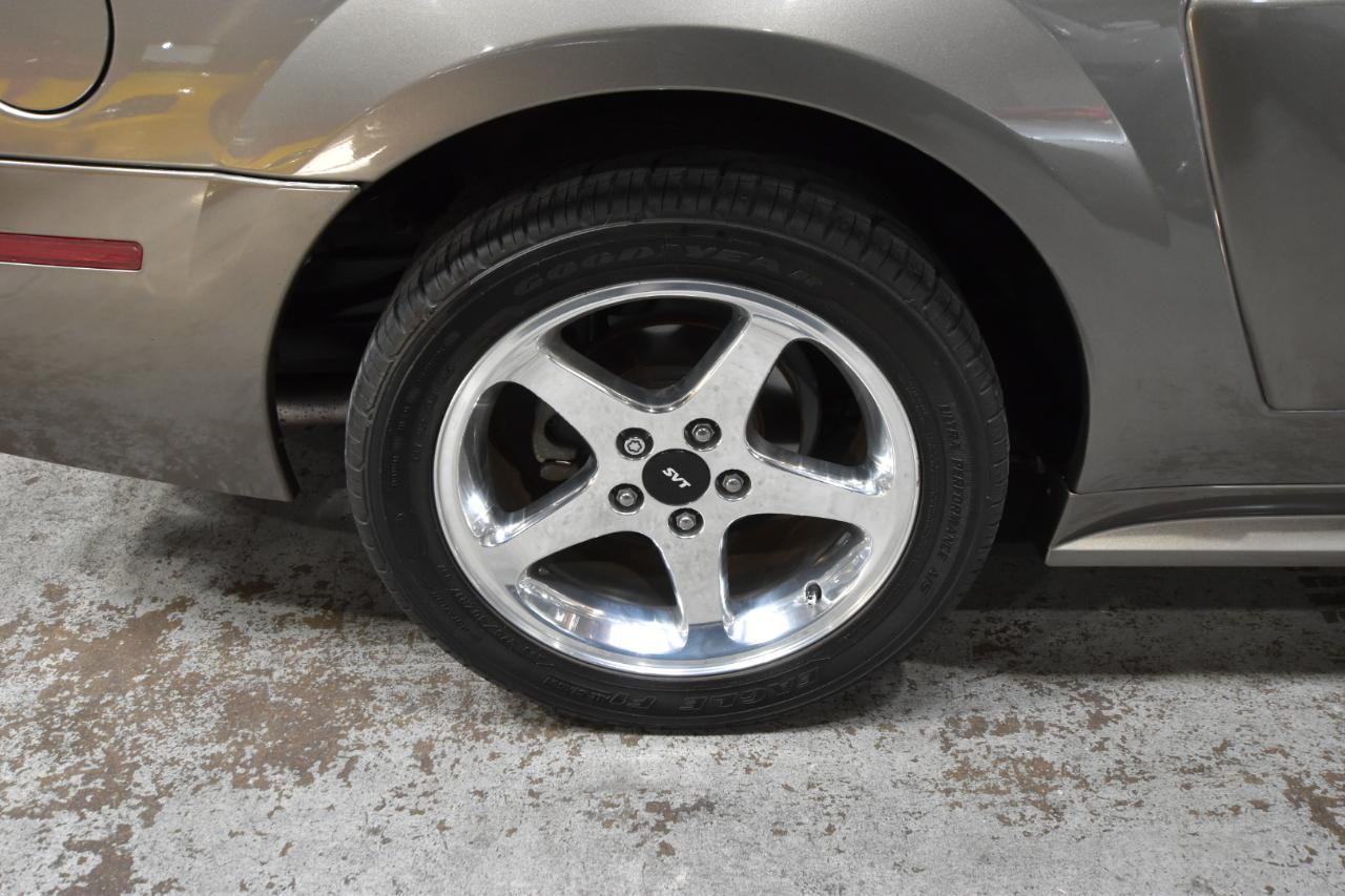 Ford Mustang 2dr Convertible GT Deluxe 2001