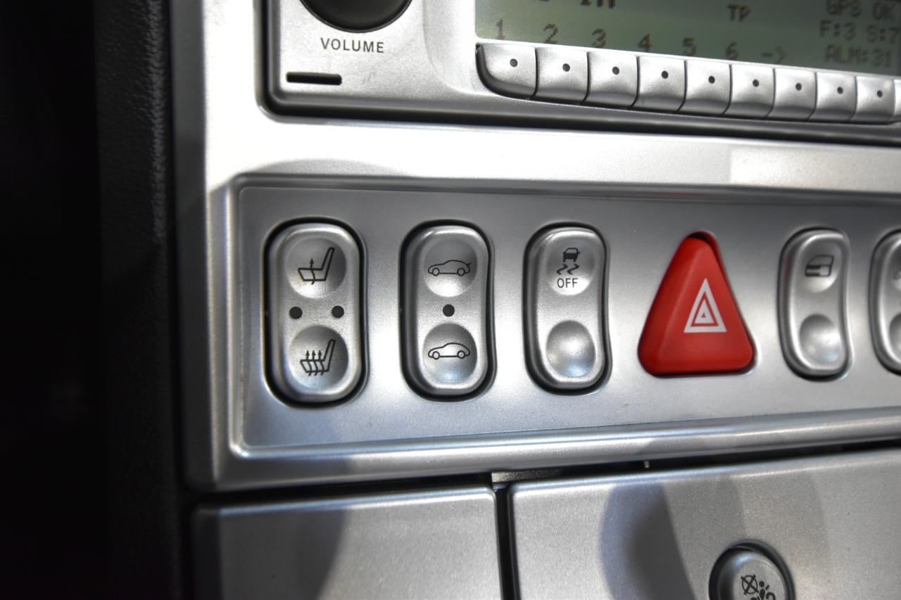 Chrysler Crossfire 2dr Roadster Limited 2006