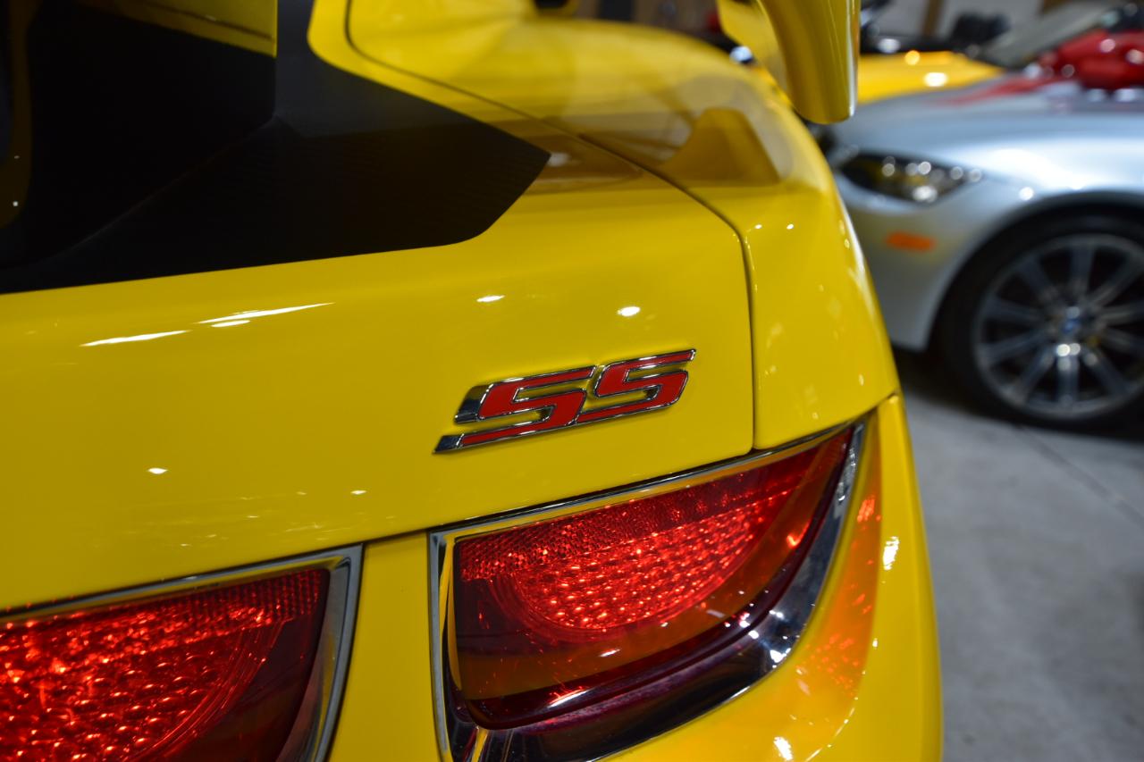 Chevrolet Camaro 2dr Cpe 2SS 2012