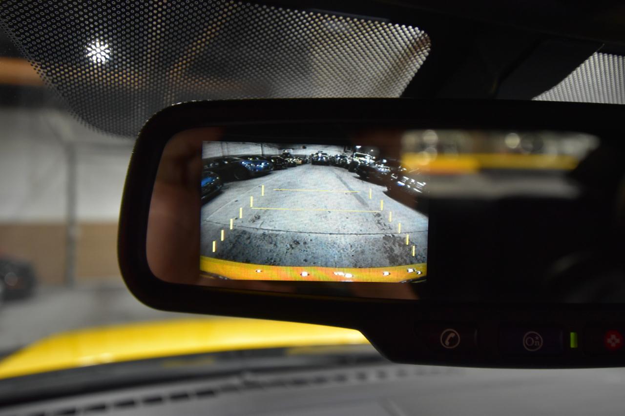 Chevrolet Camaro 2dr Cpe 2SS 2012
