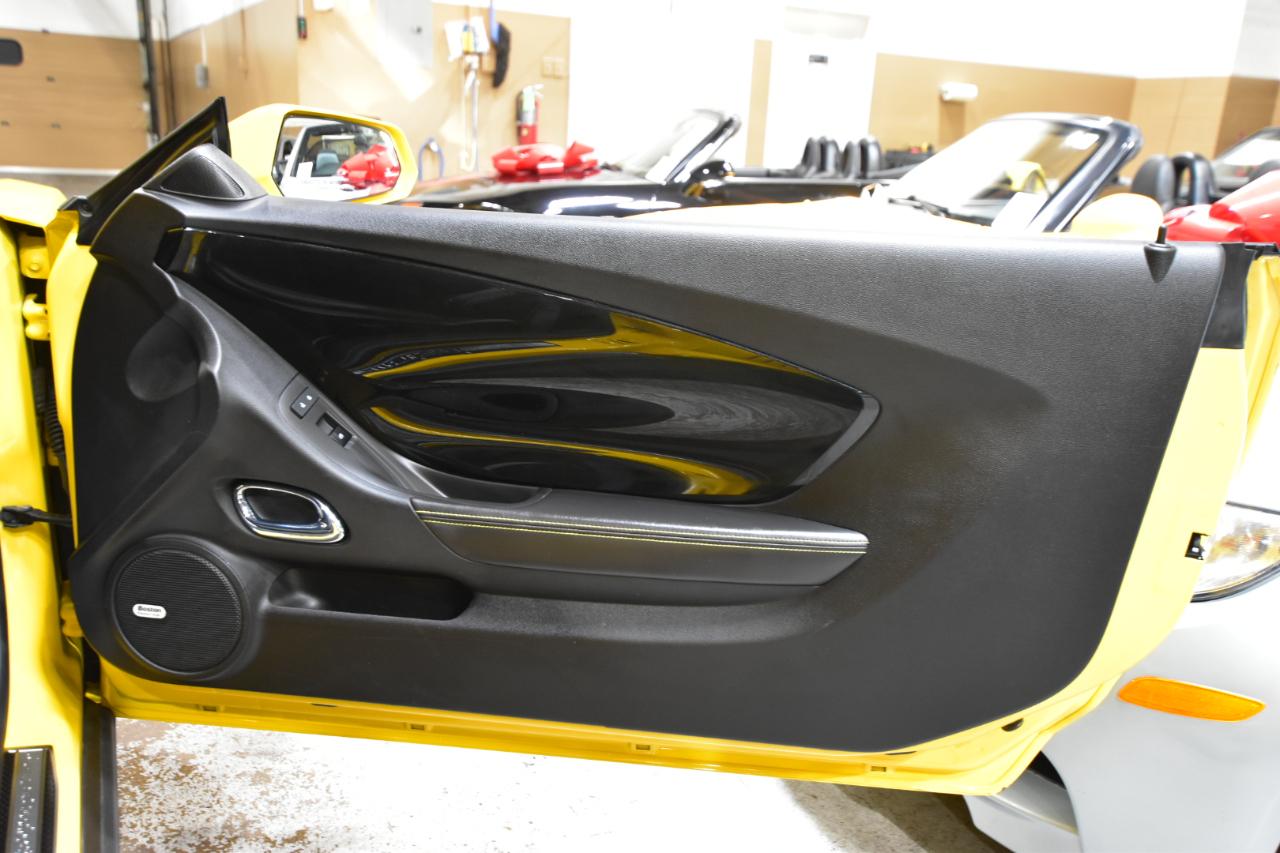 Chevrolet Camaro 2dr Cpe 2SS 2012
