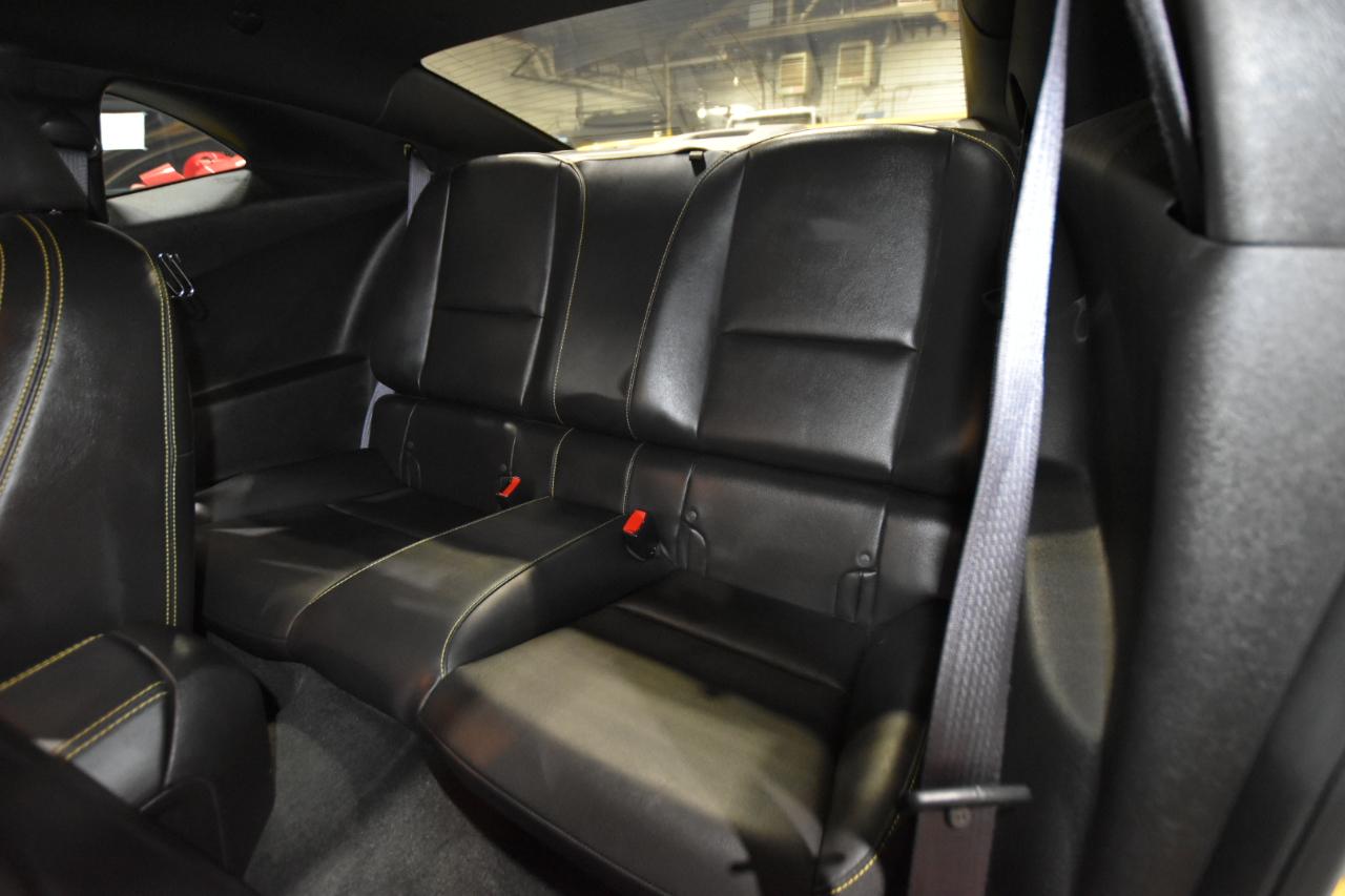 Chevrolet Camaro 2dr Cpe 2SS 2012