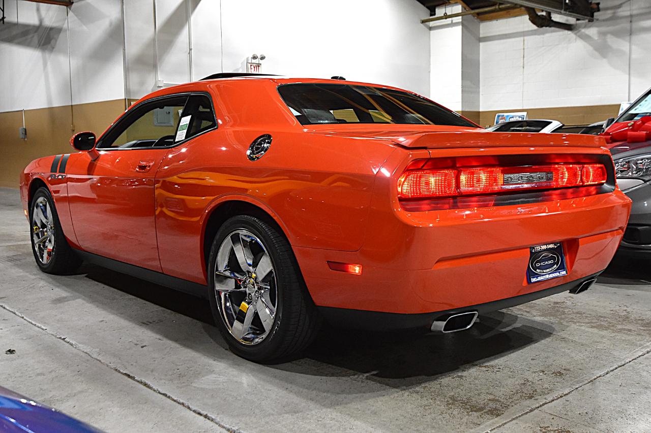 Dodge Challenger 2dr Cpe R/T 2009