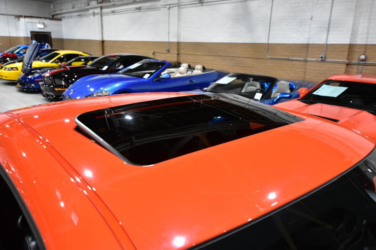 Dodge Challenger 2dr Cpe R/T 2009