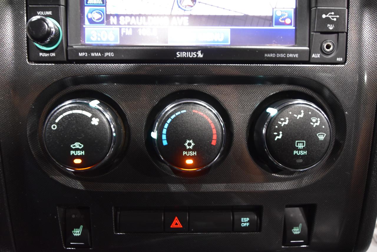 Dodge Challenger 2dr Cpe R/T 2009