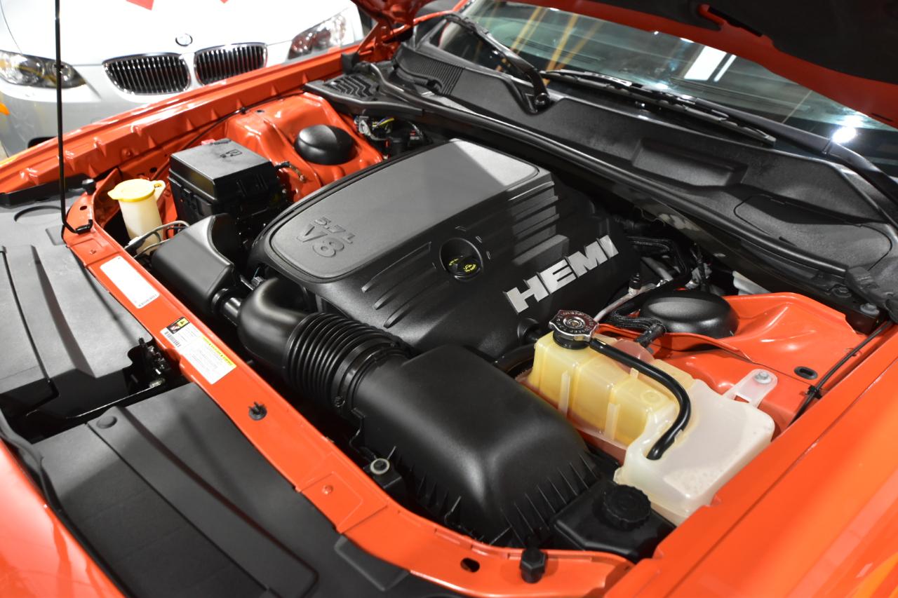 Dodge Challenger 2dr Cpe R/T 2009