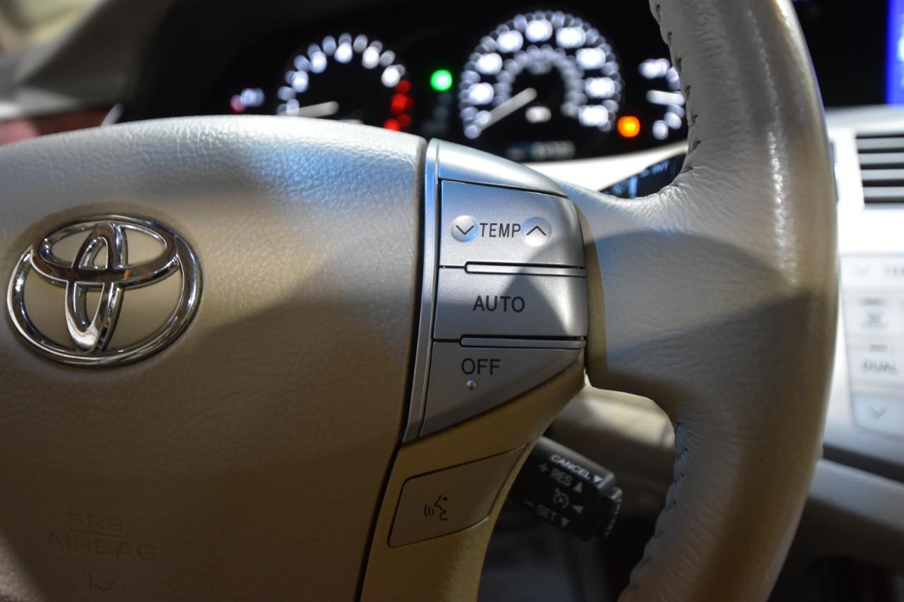 Toyota Avalon 4dr Sdn XLE Touring (Natl) 2008