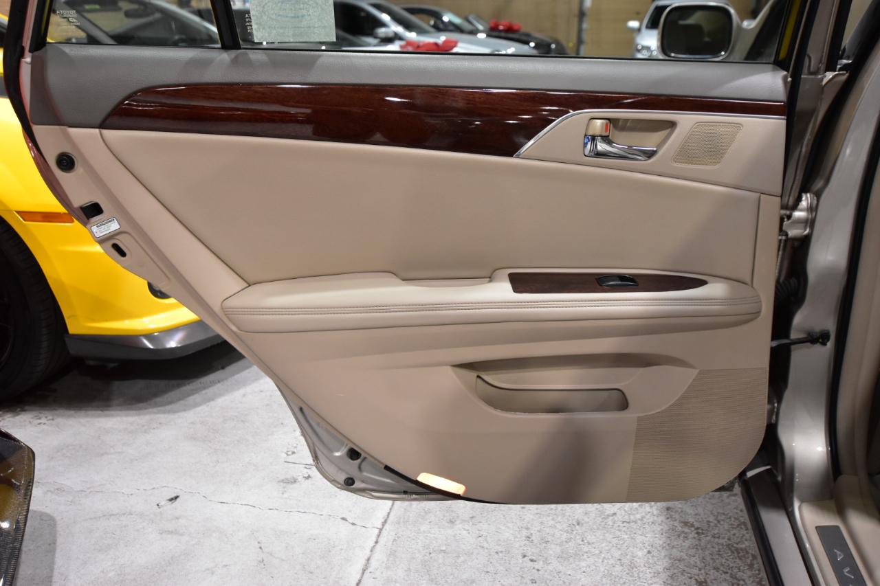 Toyota Avalon 4dr Sdn XLE Touring (Natl) 2008