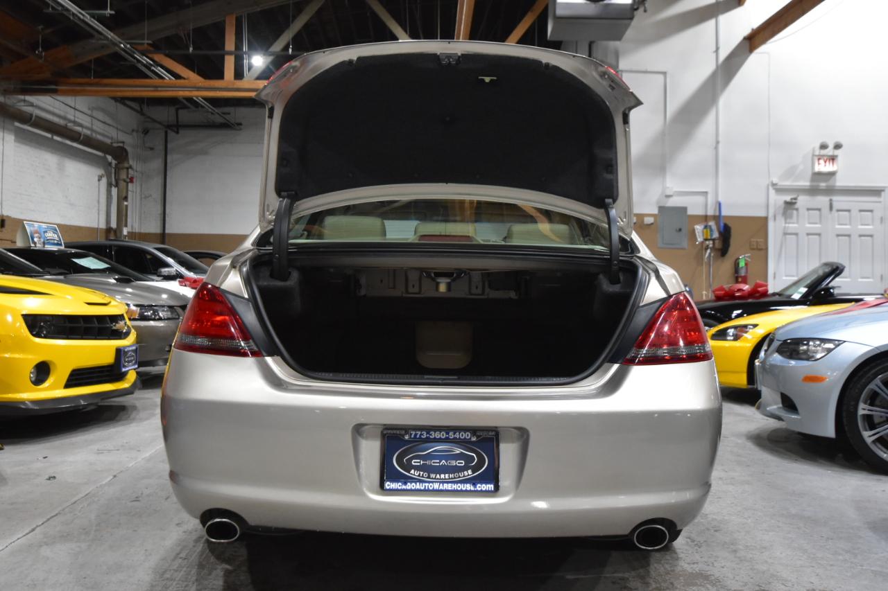 Toyota Avalon 4dr Sdn XLE Touring (Natl) 2008