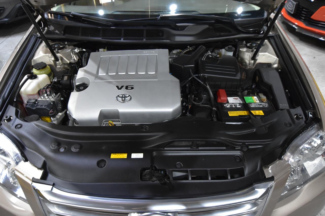 Toyota Avalon 4dr Sdn XLE Touring (Natl) 2008