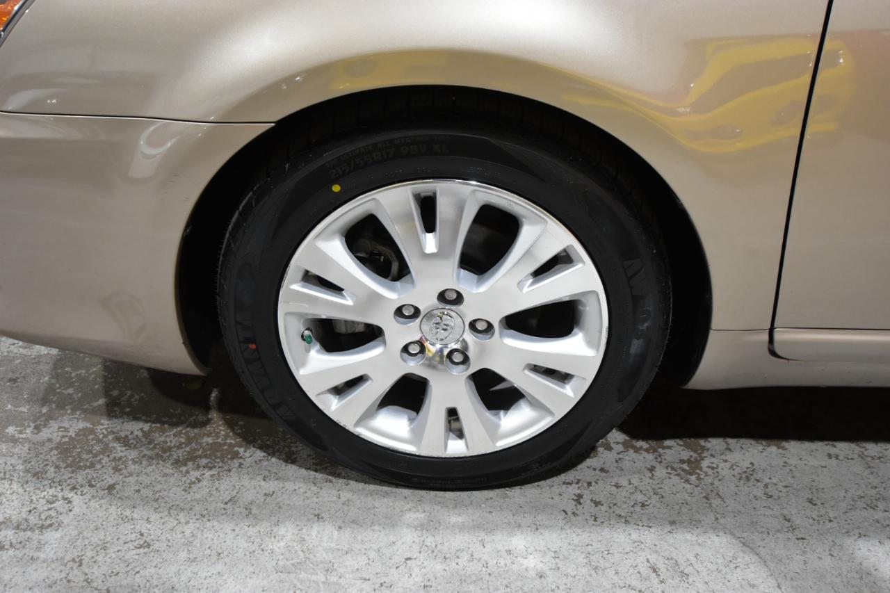 Toyota Avalon 4dr Sdn XLE Touring (Natl) 2008
