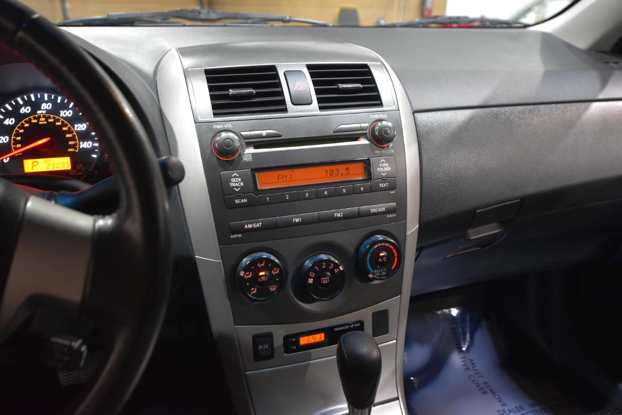 Toyota Corolla 4dr Sdn Auto S (Natl) 2010