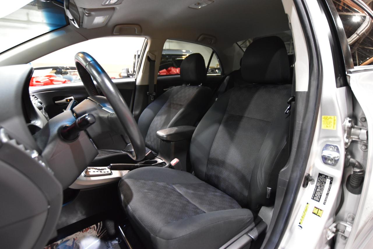 Toyota Corolla 4dr Sdn Auto S (Natl) 2010