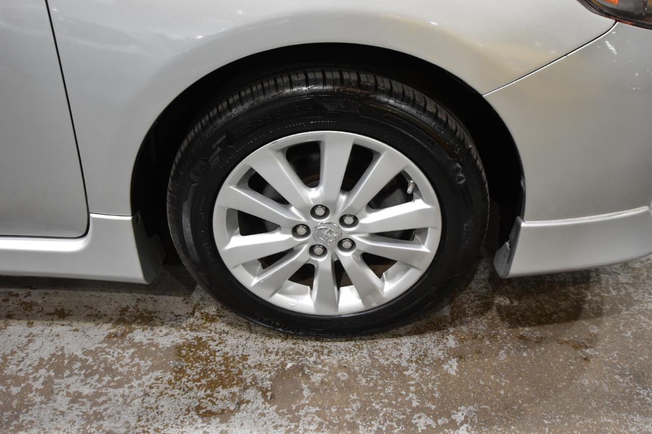 Toyota Corolla 4dr Sdn Auto S (Natl) 2010
