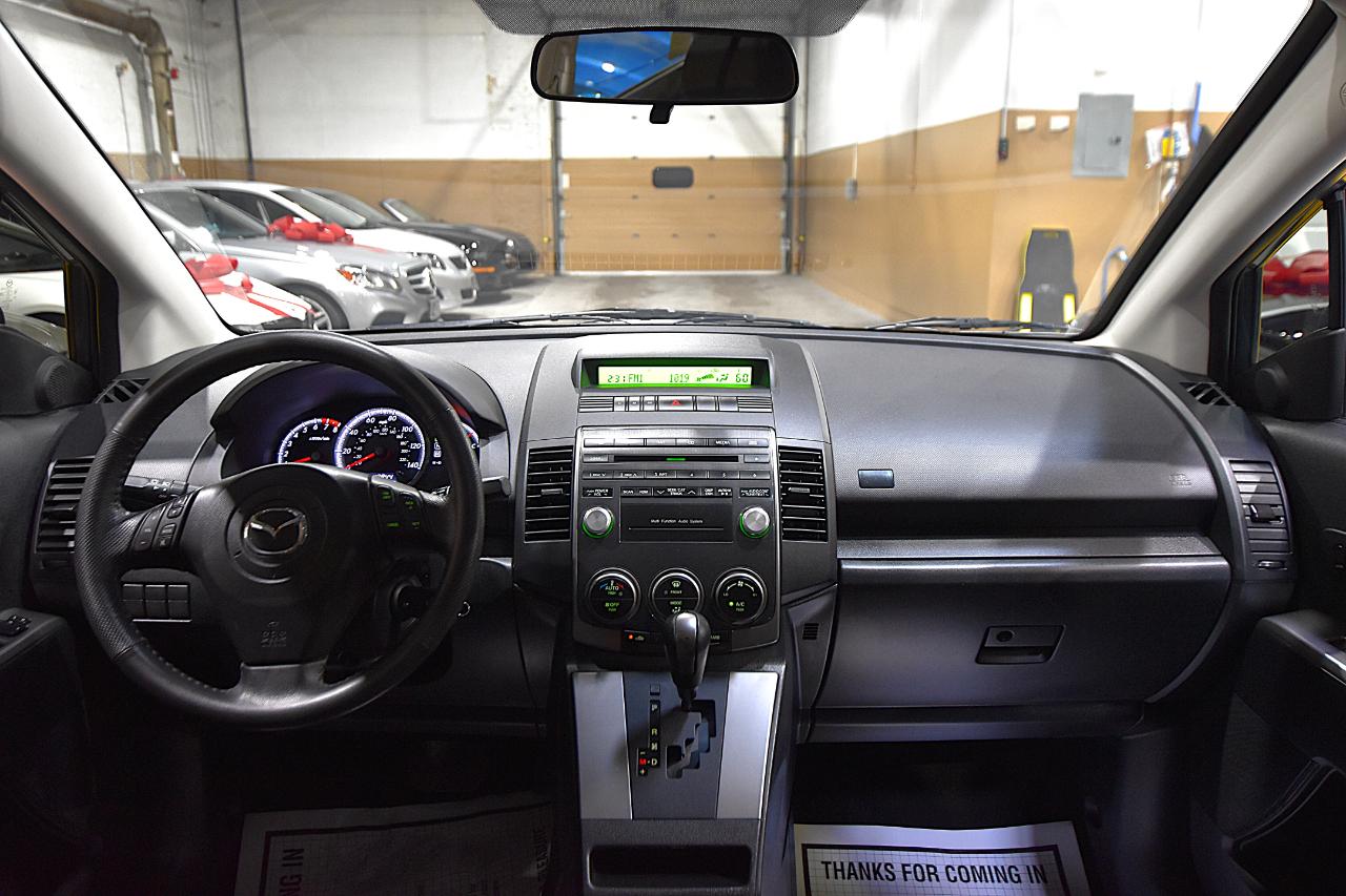 Mazda MAZDA5 4dr Wgn Auto Touring 2008