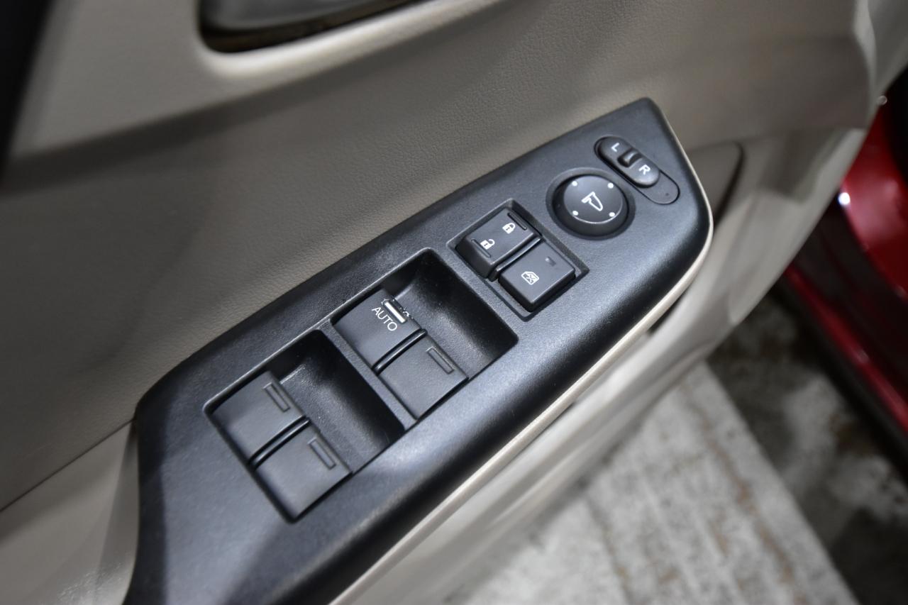 Honda Civic Sedan 4dr CVT LX 2014