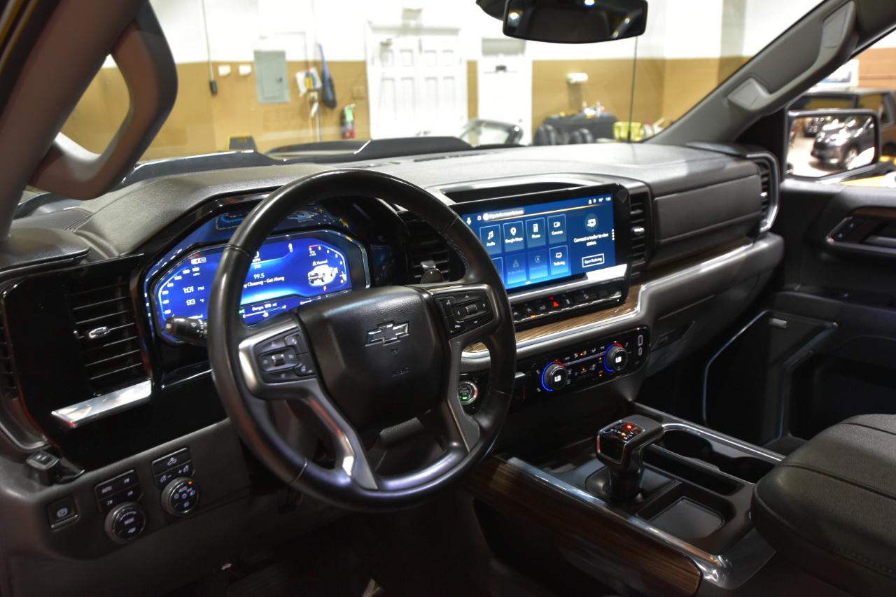 Chevrolet Silverado 1500 4WD Crew Cab 147" LT Trail Boss 2024