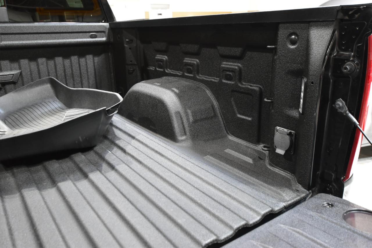 Chevrolet Silverado 1500 4WD Crew Cab 147" LT Trail Boss 2024