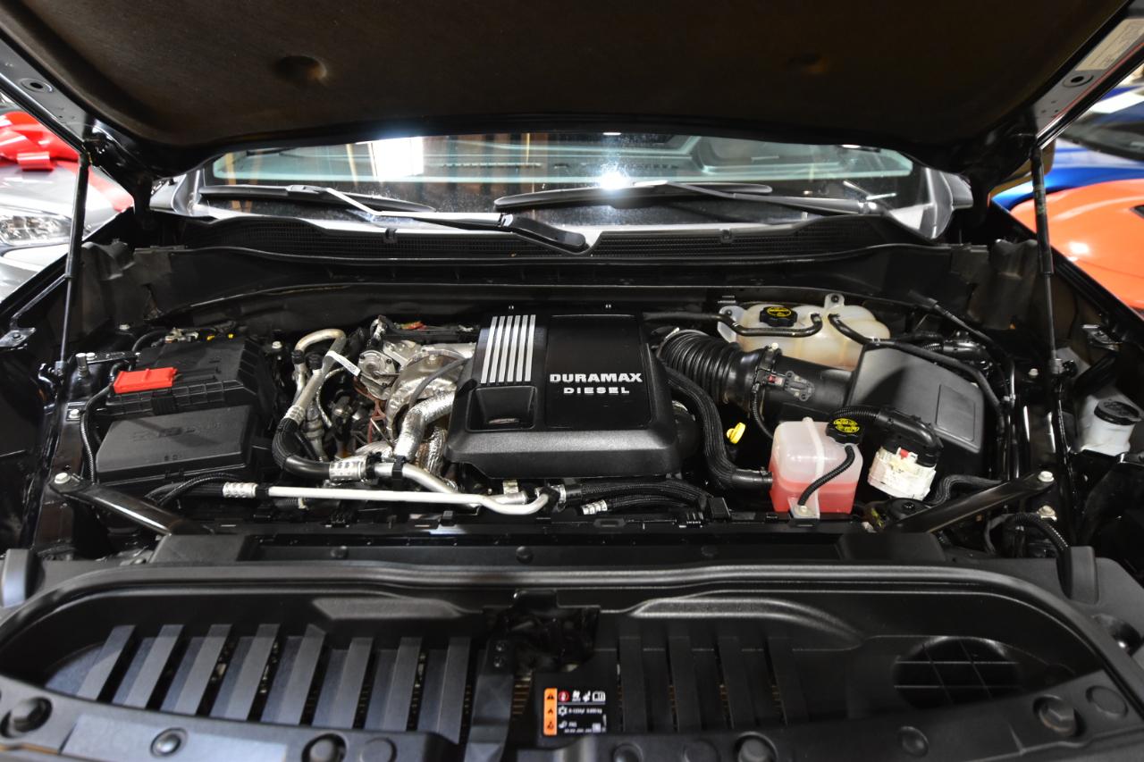Chevrolet Silverado 1500 4WD Crew Cab 147" LT Trail Boss 2024