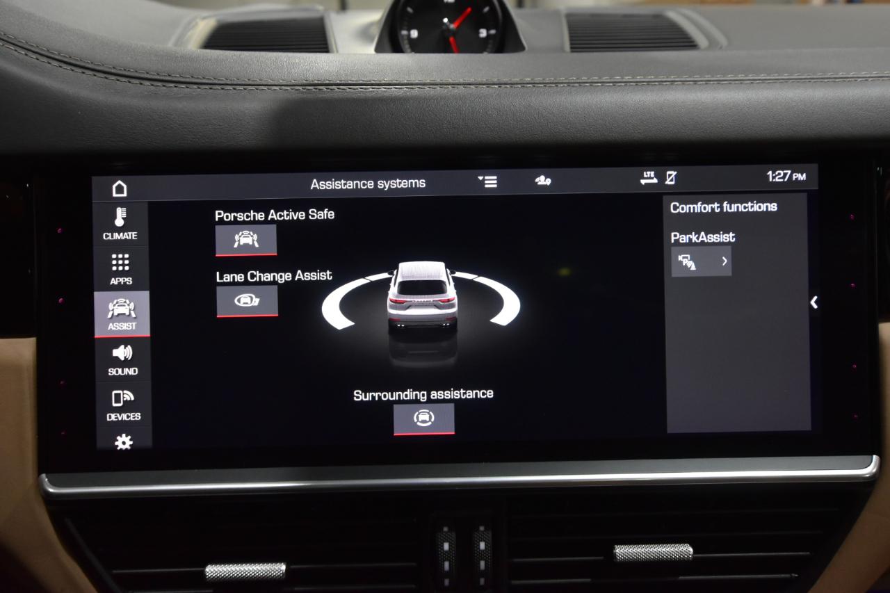 Porsche Cayenne AWD 2021