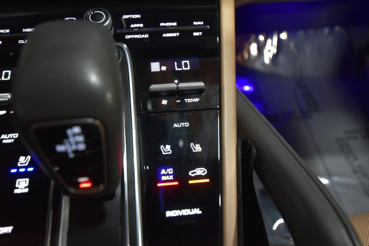 Porsche Cayenne AWD 2021