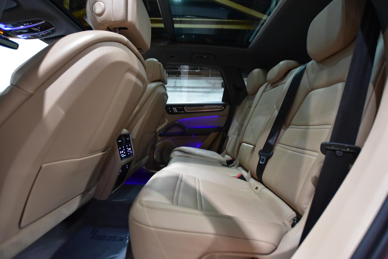 Porsche Cayenne AWD 2021