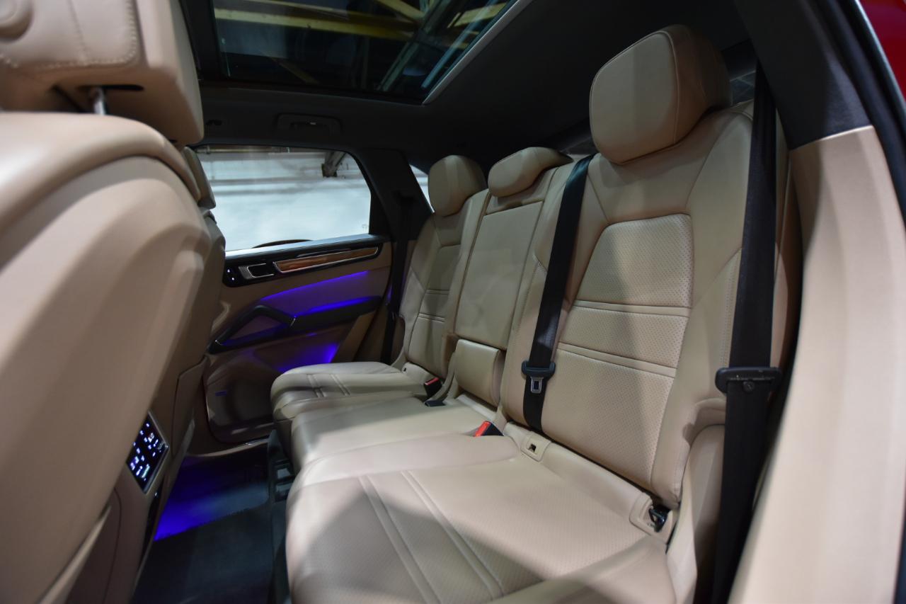 Porsche Cayenne AWD 2021