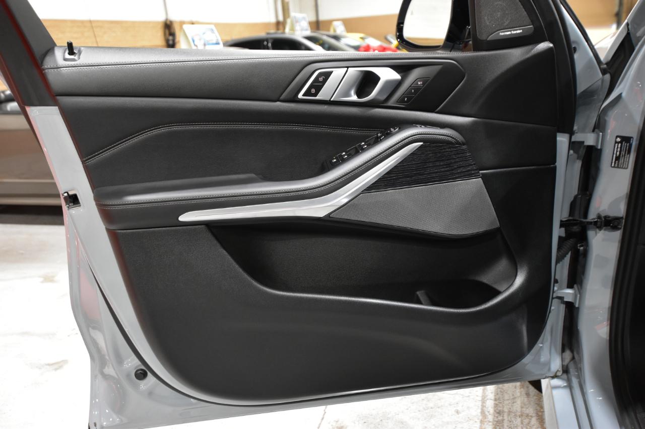 BMW X5 xDrive40i Sports Activity Vehicle 2024