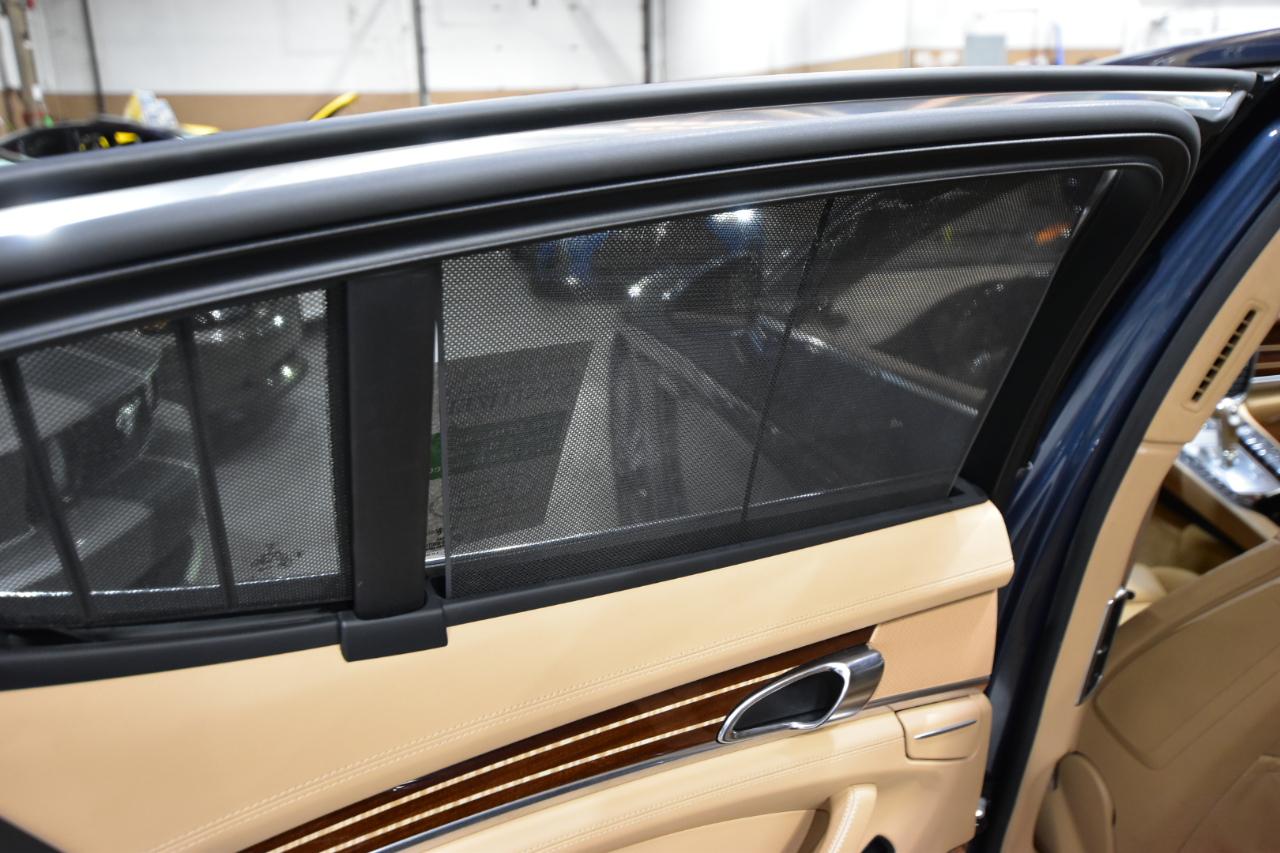 Porsche Panamera 4dr HB Turbo 2010
