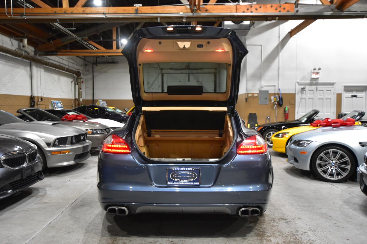 Porsche Panamera 4dr HB Turbo 2010