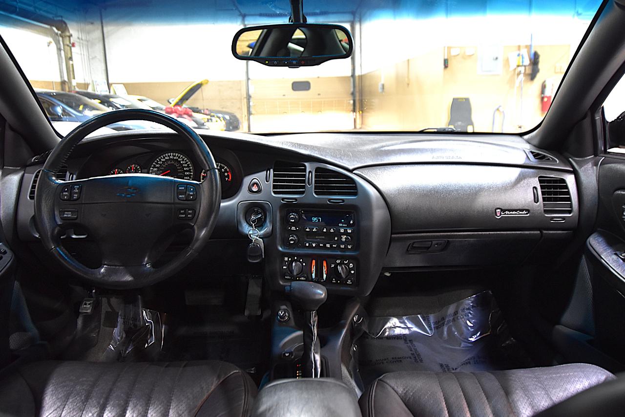 Chevrolet Monte Carlo 2dr Cpe SS 2001
