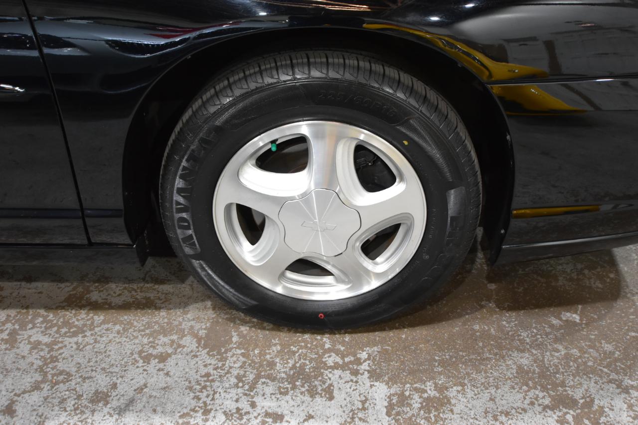 Chevrolet Monte Carlo 2dr Cpe SS 2001