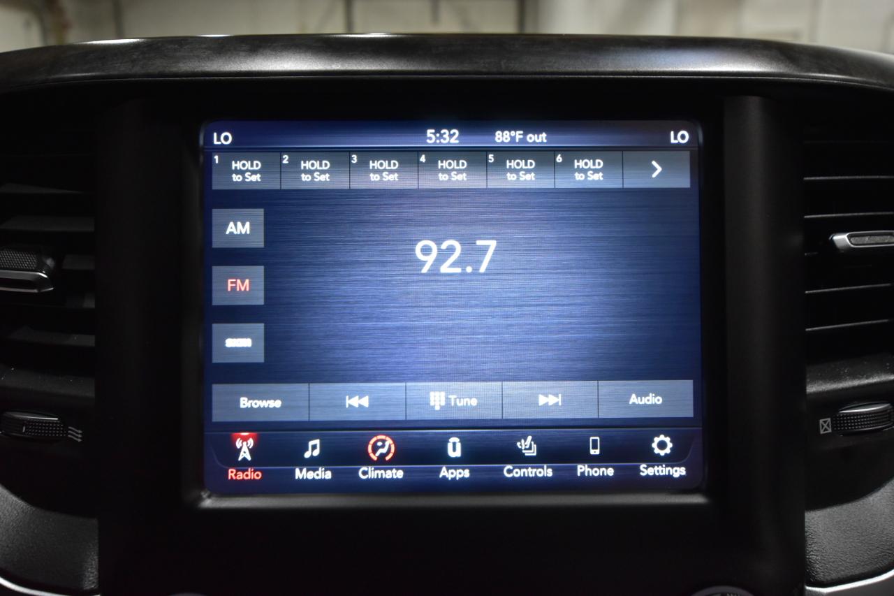 RAM 1500 Big Horn/Lone Star 4x4 Crew Cab 5'7" Box 2019