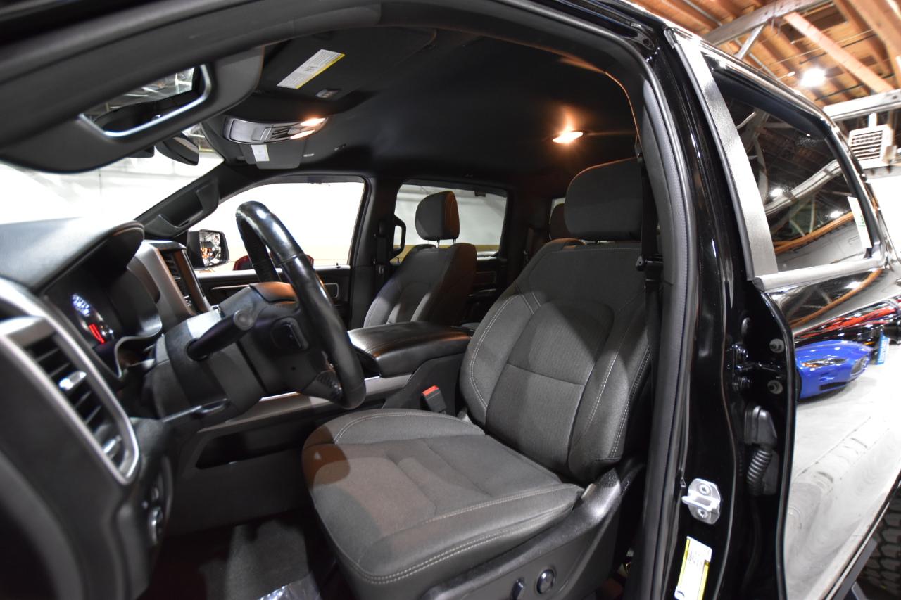 RAM 1500 Big Horn/Lone Star 4x4 Crew Cab 5'7" Box 2019
