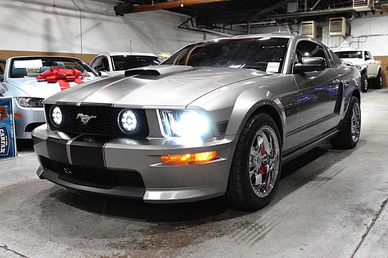 Ford Mustang  2009
