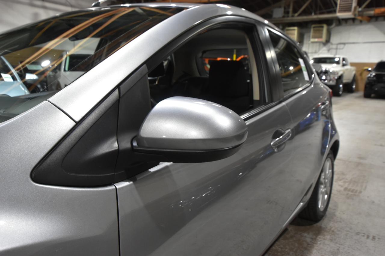 Mazda MAZDA2 4dr HB Auto Touring 2011