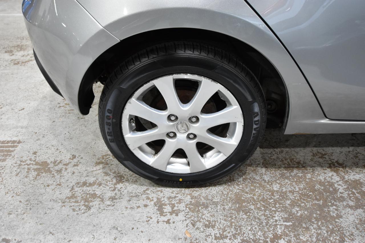 Mazda MAZDA2 4dr HB Auto Touring 2011
