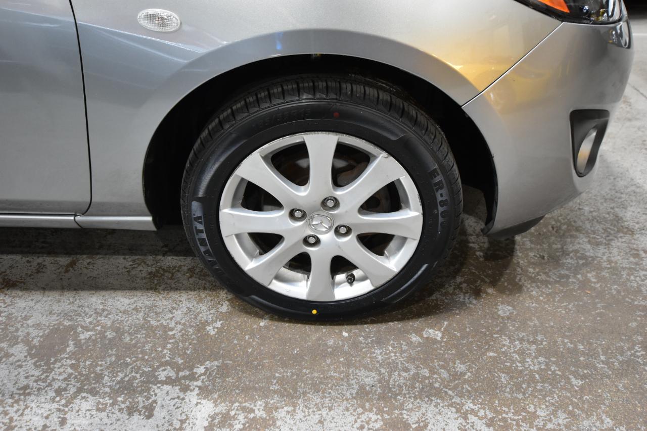 Mazda MAZDA2 4dr HB Auto Touring 2011