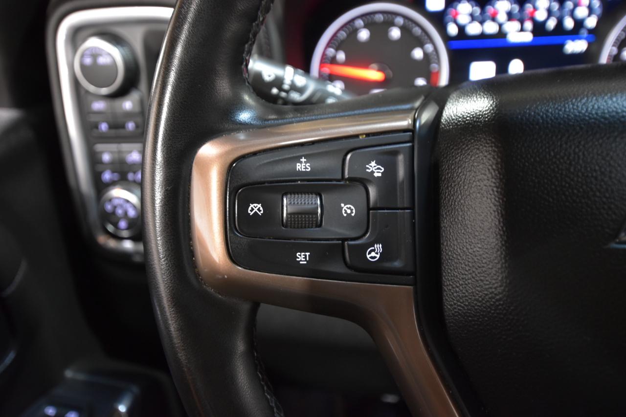 Chevrolet Silverado 3500HD 4WD Crew Cab 159" High Country 2023