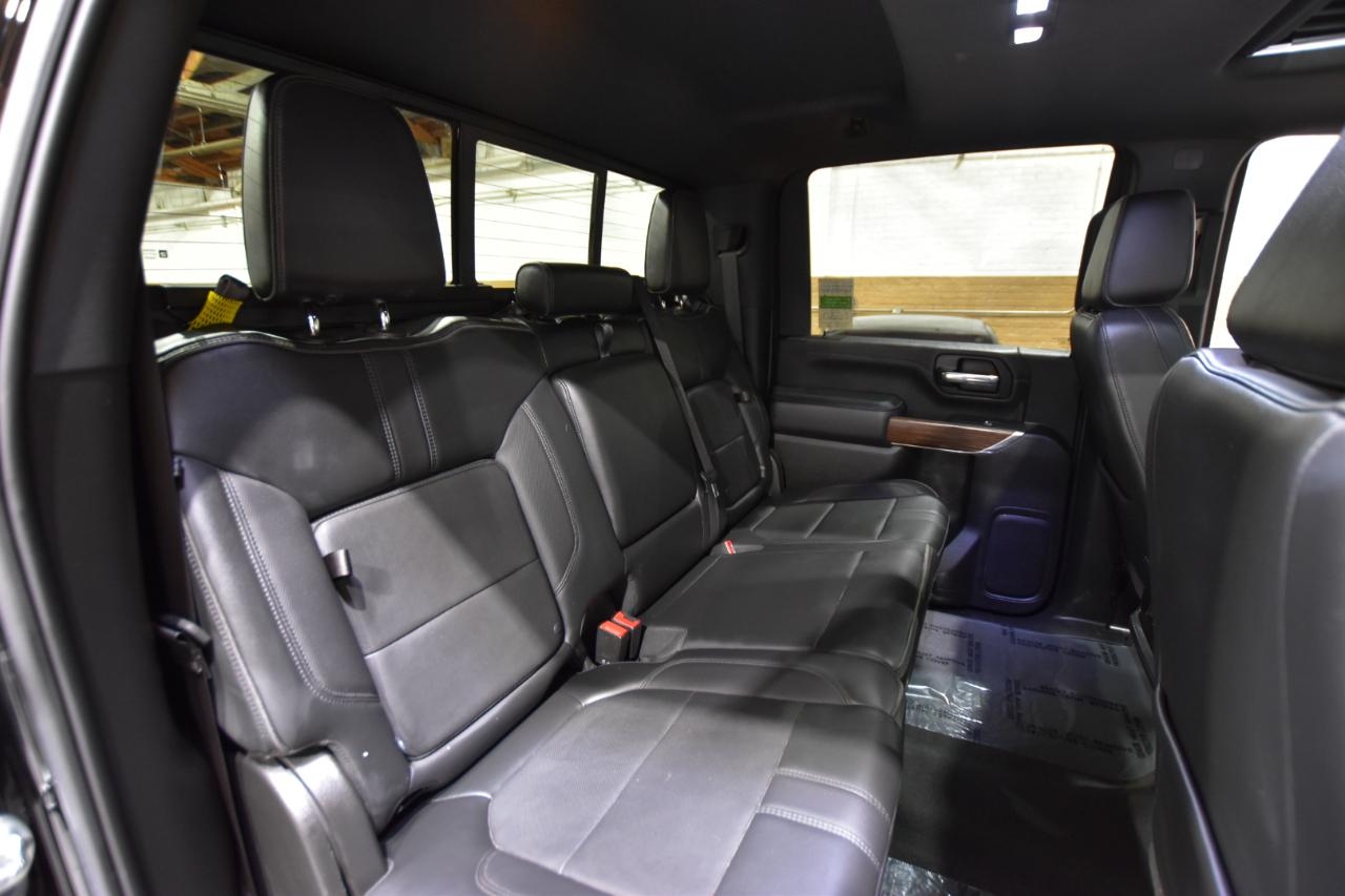 Chevrolet Silverado 3500HD 4WD Crew Cab 159" High Country 2023