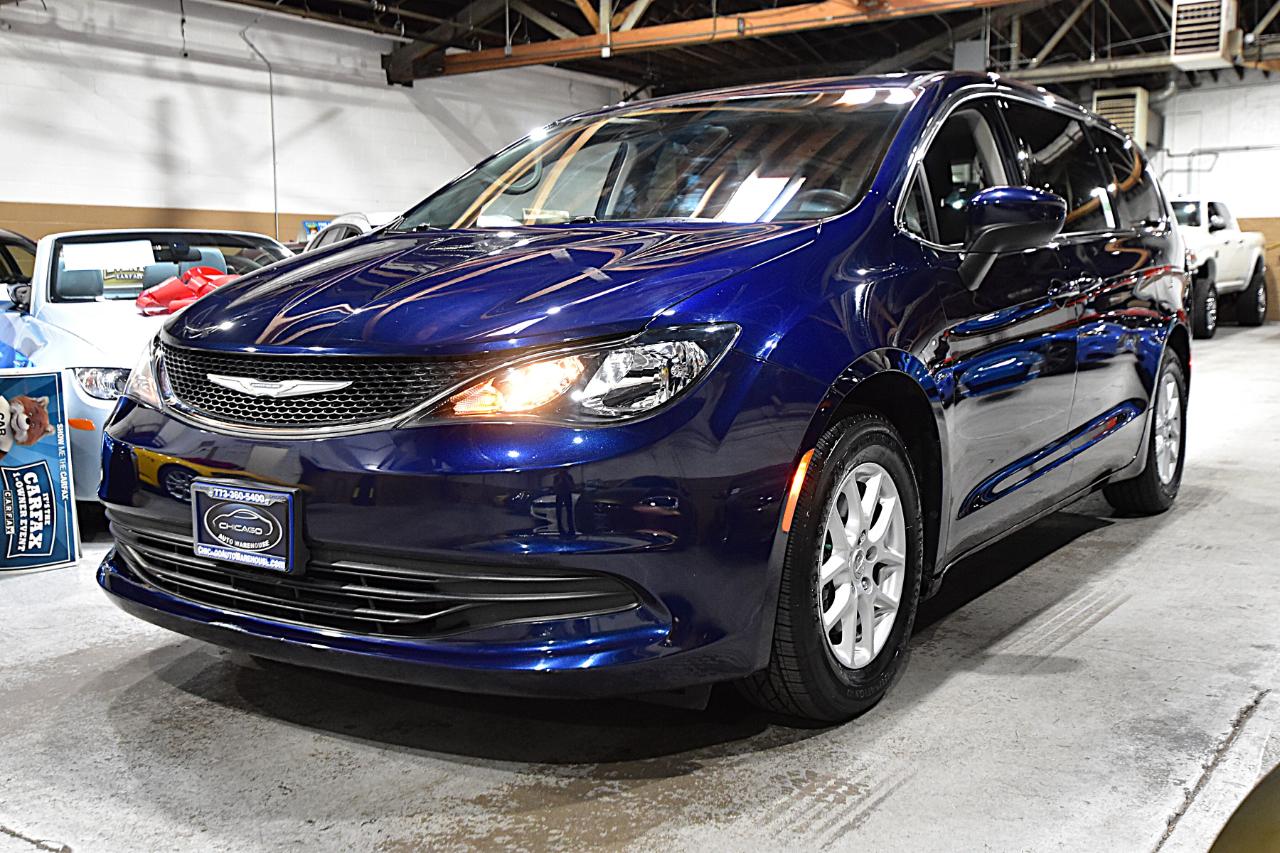 Chrysler Pacifica Touring FWD 2017