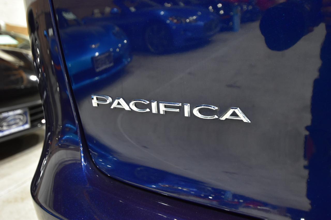 Chrysler Pacifica Touring FWD 2017
