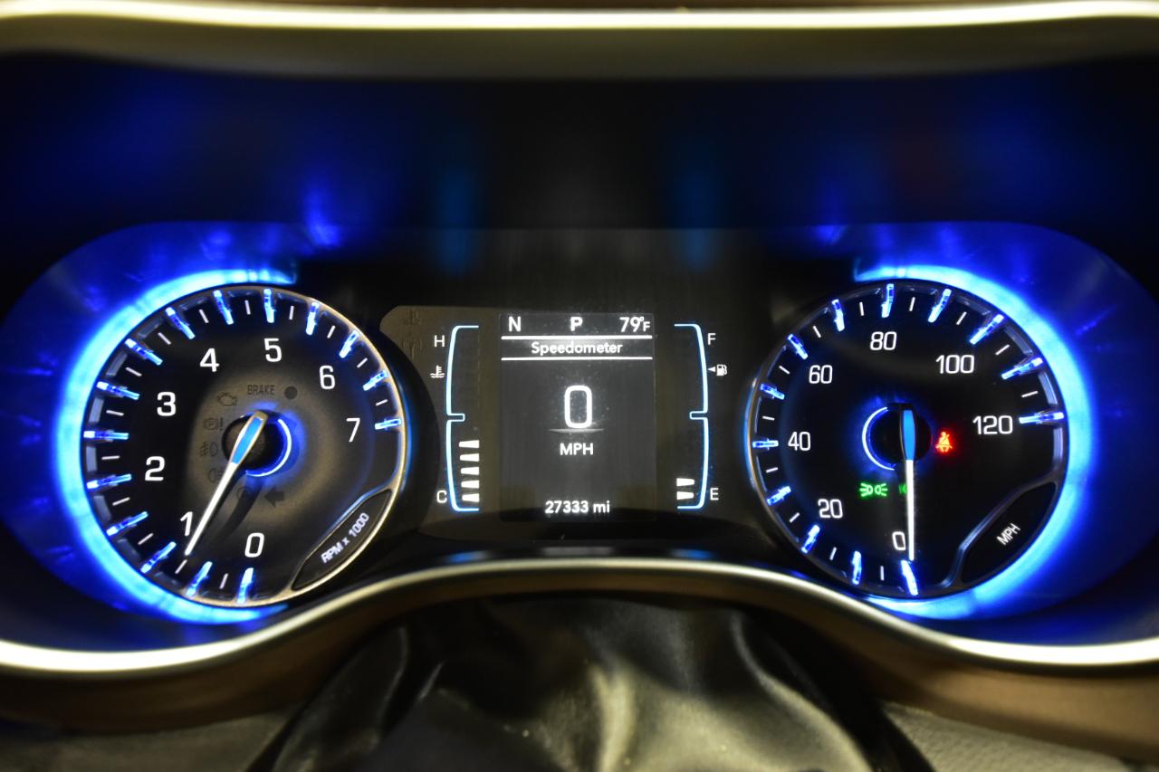 Chrysler Pacifica Touring FWD 2017