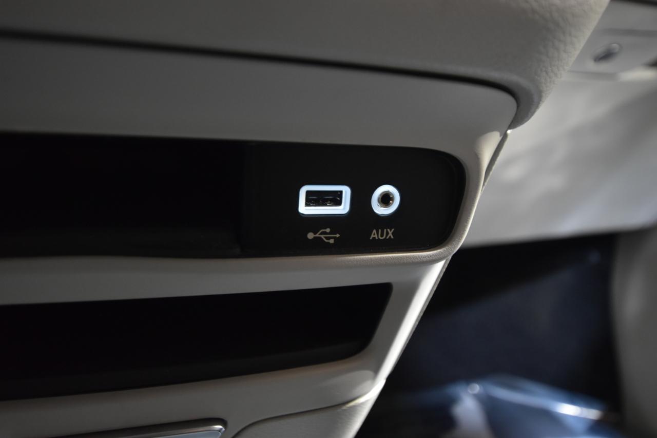Chrysler Pacifica Touring FWD 2017