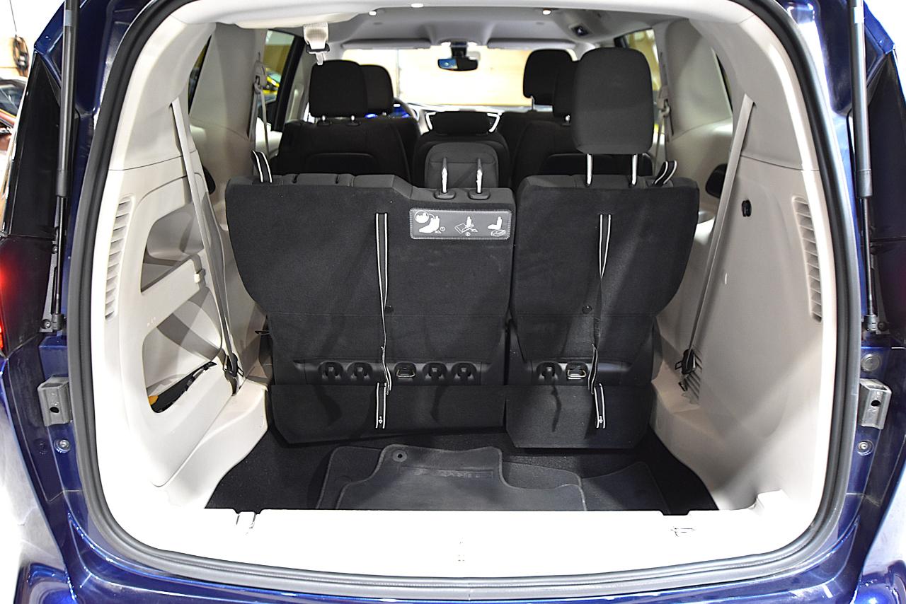 Chrysler Pacifica Touring FWD 2017