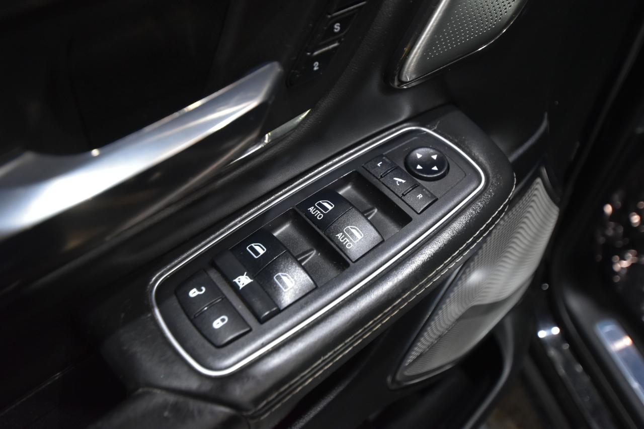 RAM 1500 Limited 4x4 Crew Cab 5'7" Box 2019