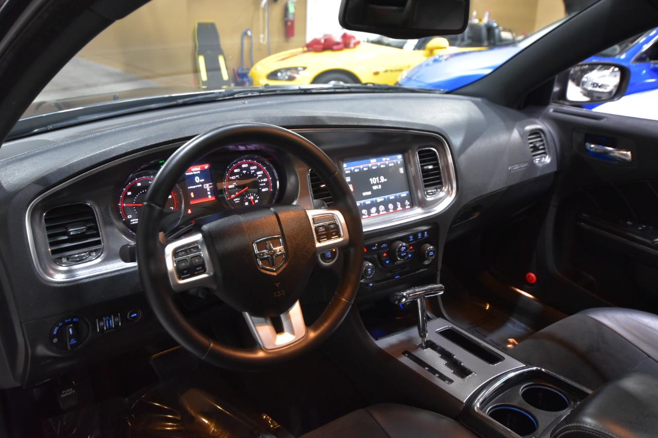 Dodge Charger 4dr Sdn Road/Track RWD 2013